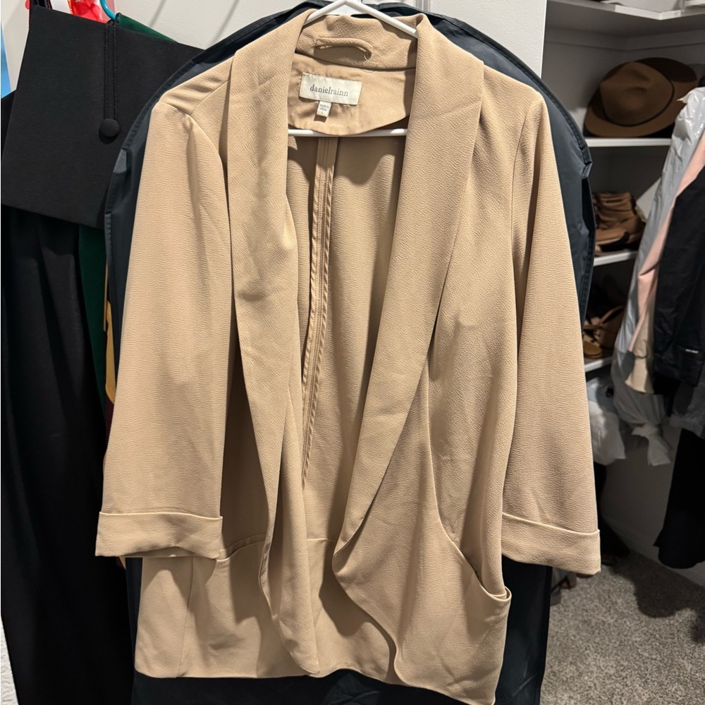 Daniel Rainn Beige Women's Blazer
